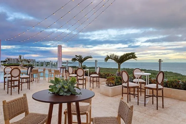 Residence Inn By Marriott Cancun Hotel Zone