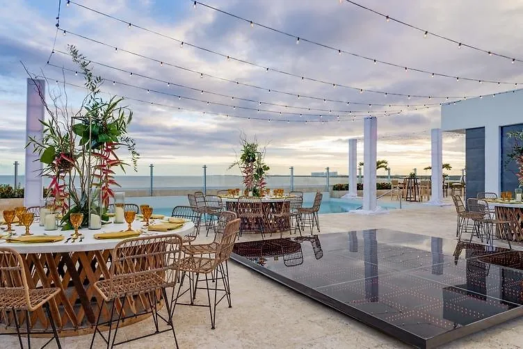 Residence Inn By Marriott Cancun Hotel Zone Mexico
